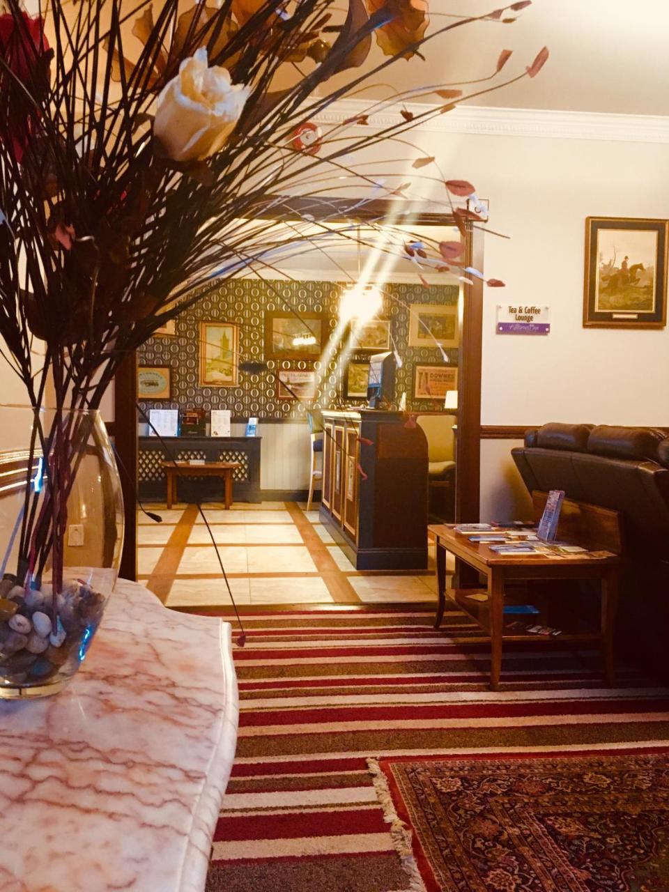 Killarney Inn Εξωτερικό φωτογραφία